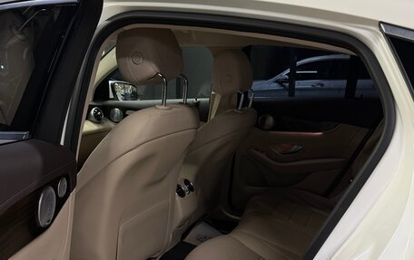 Mercedes-Benz GLC, 2017 год, 3 470 000 рублей, 29 фотография