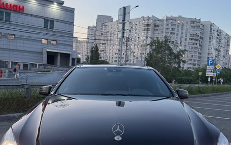 Mercedes-Benz E-Класс, 2011 год, 1 900 000 рублей, 3 фотография