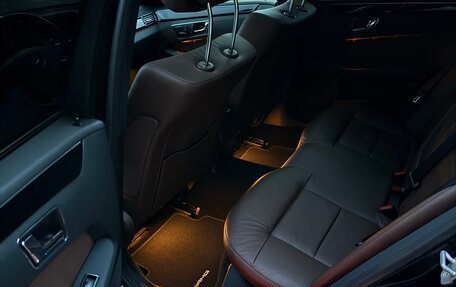 Mercedes-Benz E-Класс, 2011 год, 1 900 000 рублей, 15 фотография