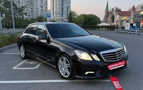 Mercedes-Benz E-Класс, 2011 год, 1 900 000 рублей, 2 фотография