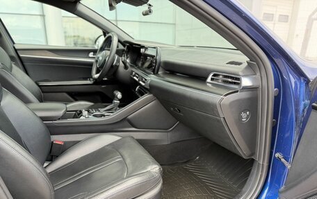 KIA K5, 2020 год, 2 465 000 рублей, 28 фотография