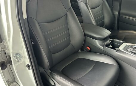 Toyota RAV4, 2021 год, 4 090 000 рублей, 9 фотография