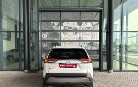 Toyota RAV4, 2021 год, 4 090 000 рублей, 4 фотография