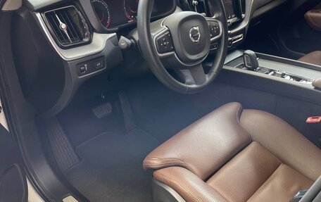Volvo XC60 II, 2020 год, 3 950 000 рублей, 10 фотография