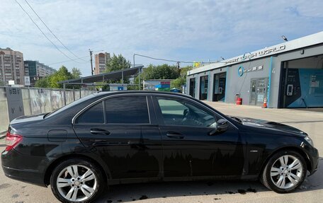 Mercedes-Benz C-Класс, 2009 год, 750 000 рублей, 4 фотография