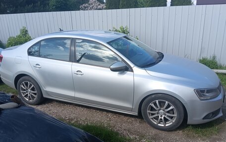 Volkswagen Jetta VI, 2014 год, 950 000 рублей, 2 фотография