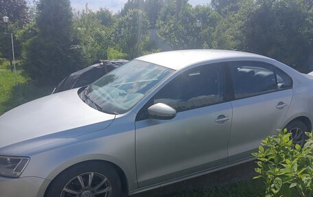 Volkswagen Jetta VI, 2014 год, 950 000 рублей, 3 фотография
