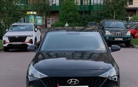 Hyundai Solaris II рестайлинг, 2021 год, 850 000 рублей, 6 фотография