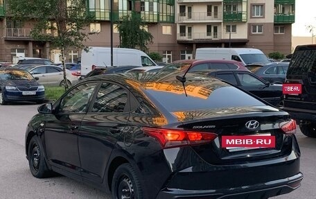 Hyundai Solaris II рестайлинг, 2021 год, 850 000 рублей, 4 фотография