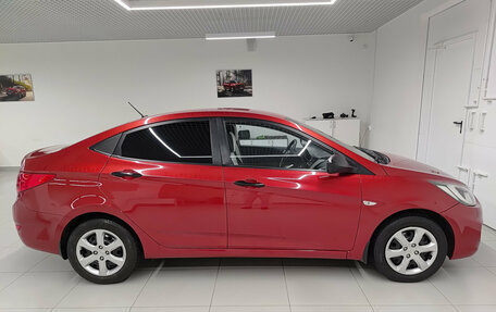 Hyundai Solaris II рестайлинг, 2012 год, 760 000 рублей, 8 фотография
