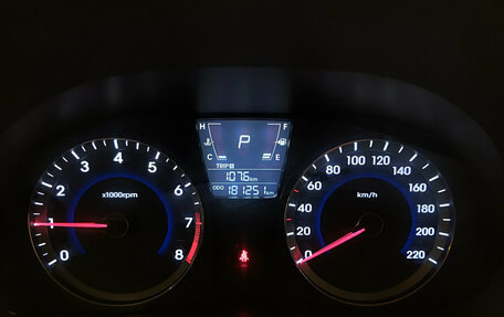 Hyundai Solaris II рестайлинг, 2012 год, 760 000 рублей, 17 фотография