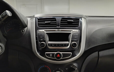 Hyundai Solaris II рестайлинг, 2012 год, 760 000 рублей, 19 фотография
