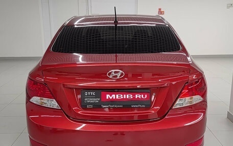 Hyundai Solaris II рестайлинг, 2012 год, 760 000 рублей, 10 фотография