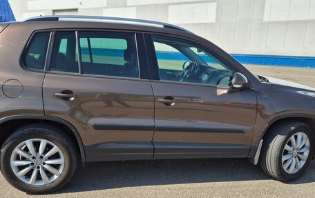 Volkswagen Tiguan I, 2015 год, 1 400 000 рублей, 4 фотография
