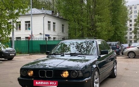 BMW 5 серия, 1992 год, 490 000 рублей, 24 фотография