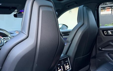 Porsche Cayenne III, 2021 год, 13 500 000 рублей, 9 фотография