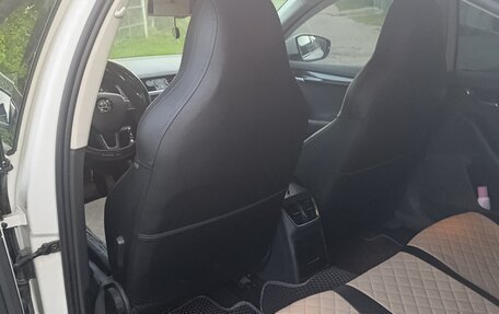 Skoda Octavia, 2015 год, 1 400 000 рублей, 17 фотография
