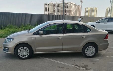 Volkswagen Polo VI (EU Market), 2015 год, 1 050 000 рублей, 7 фотография