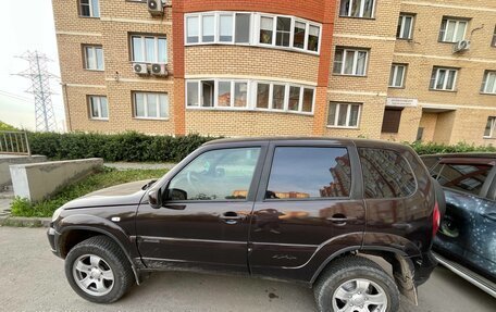 Chevrolet Niva I рестайлинг, 2012 год, 520 000 рублей, 3 фотография