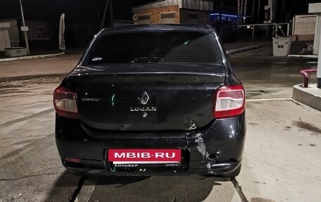 Renault Logan II, 2018 год, 315 000 рублей, 2 фотография