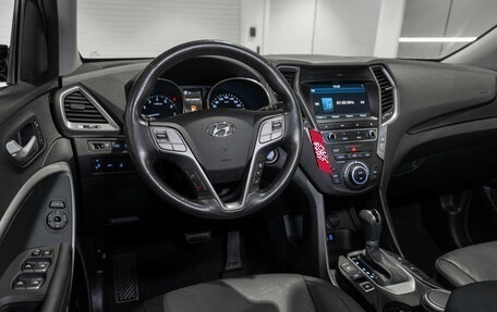 Hyundai Santa Fe III рестайлинг, 2016 год, 2 590 000 рублей, 7 фотография