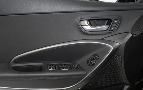 Hyundai Santa Fe III рестайлинг, 2016 год, 2 590 000 рублей, 22 фотография