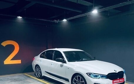 BMW 3 серия, 2019 год, 4 500 000 рублей, 1 фотография