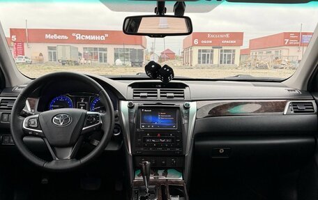 Toyota Camry, 2015 год, 1 950 000 рублей, 11 фотография