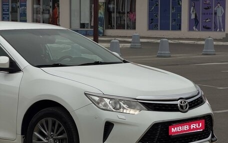 Toyota Camry, 2015 год, 1 950 000 рублей, 3 фотография