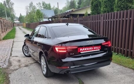 Audi A4, 2018 год, 2 250 000 рублей, 12 фотография