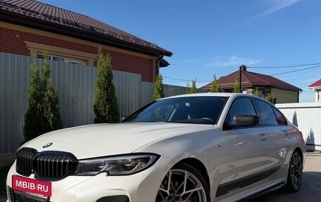 BMW 3 серия, 2019 год, 4 500 000 рублей, 4 фотография