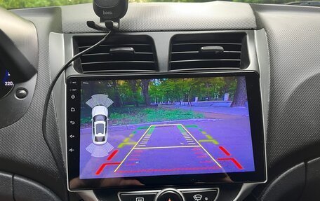 Hyundai Solaris II рестайлинг, 2013 год, 620 000 рублей, 13 фотография