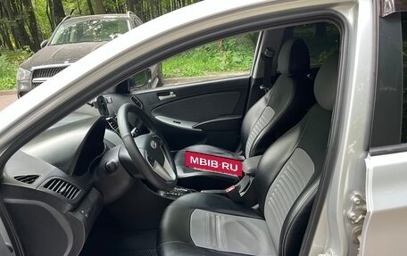 Hyundai Solaris II рестайлинг, 2013 год, 620 000 рублей, 17 фотография