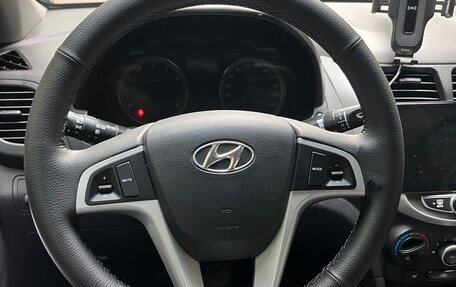Hyundai Solaris II рестайлинг, 2013 год, 620 000 рублей, 26 фотография