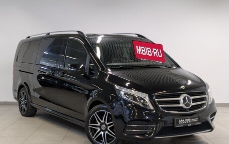 Mercedes-Benz V-Класс, 2019 год, 6 350 000 рублей, 3 фотография
