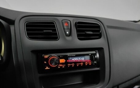Renault Sandero II рестайлинг, 2019 год, 898 000 рублей, 14 фотография