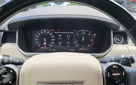 Land Rover Range Rover IV рестайлинг, 2018 год, 6 500 000 рублей, 8 фотография