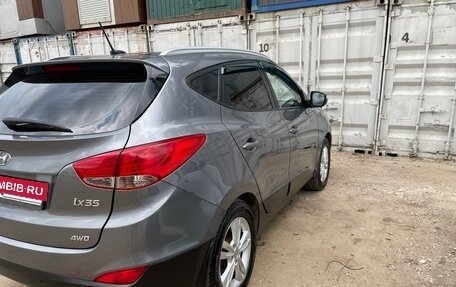 Hyundai ix35 I рестайлинг, 2013 год, 1 230 000 рублей, 4 фотография