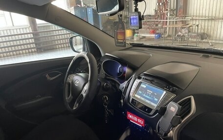 Hyundai ix35 I рестайлинг, 2013 год, 1 230 000 рублей, 12 фотография
