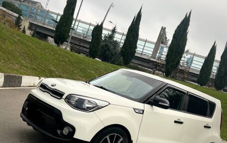 KIA Soul II рестайлинг, 2018 год, 1 720 000 рублей, 3 фотография