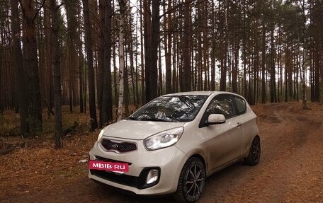 KIA Picanto II, 2013 год, 900 000 рублей, 2 фотография