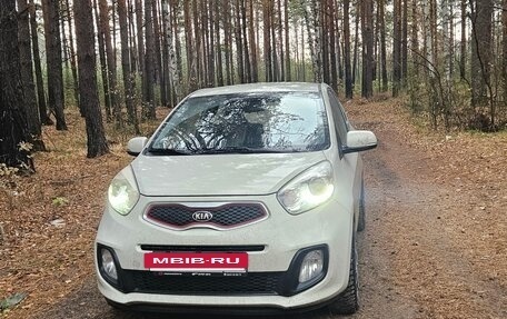 KIA Picanto II, 2013 год, 900 000 рублей, 5 фотография