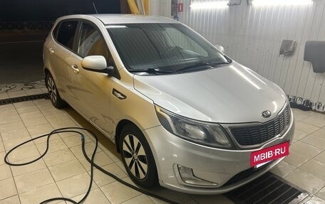 KIA Rio III рестайлинг, 2014 год, 845 000 рублей, 2 фотография