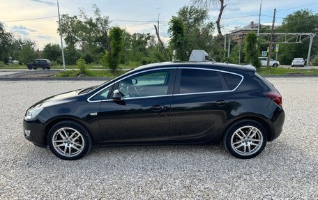 Opel Astra J, 2012 год, 900 000 рублей, 3 фотография