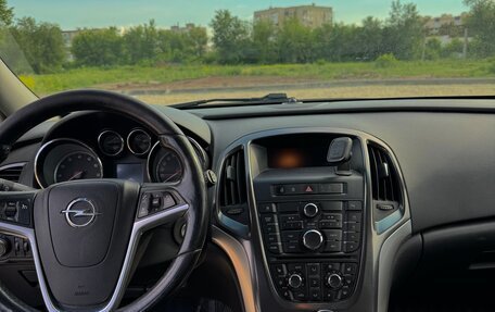 Opel Astra J, 2012 год, 900 000 рублей, 10 фотография
