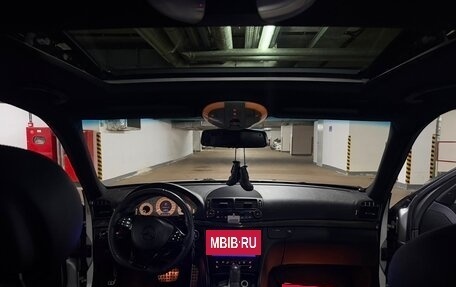 Mercedes-Benz E-Класс, 2002 год, 1 100 000 рублей, 6 фотография