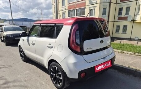 KIA Soul II рестайлинг, 2019 год, 1 590 000 рублей, 6 фотография