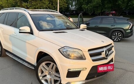 Mercedes-Benz GL-Класс, 2014 год, 3 500 000 рублей, 2 фотография
