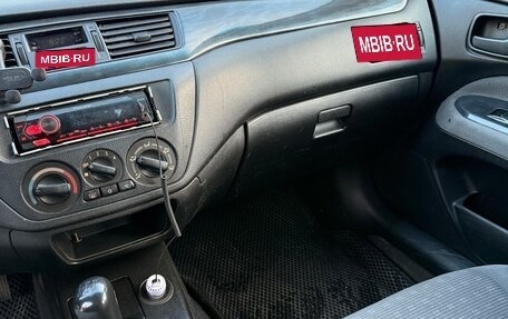Mitsubishi Lancer IX, 2005 год, 300 000 рублей, 10 фотография