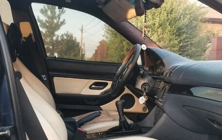 BMW 5 серия, 2001 год, 780 000 рублей, 7 фотография
